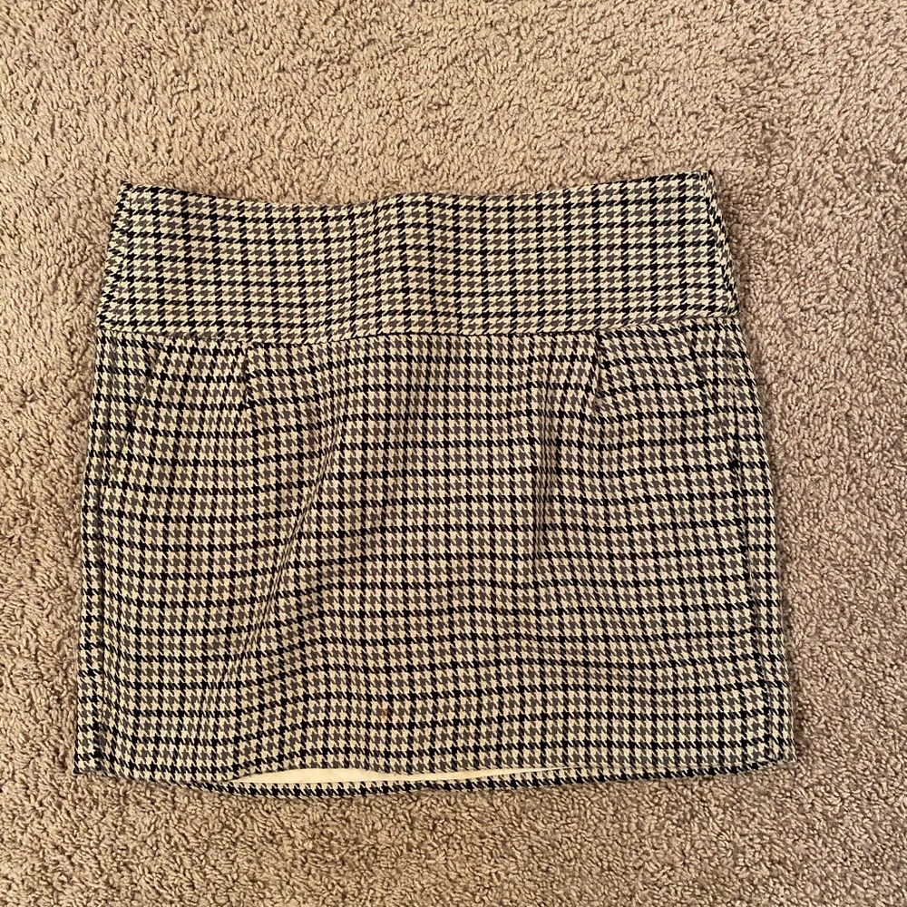 Banana Republic skirt - size 8
